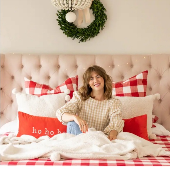 Jillian Harris x Canvas White Sherpa Throw - Picture 3 of 4